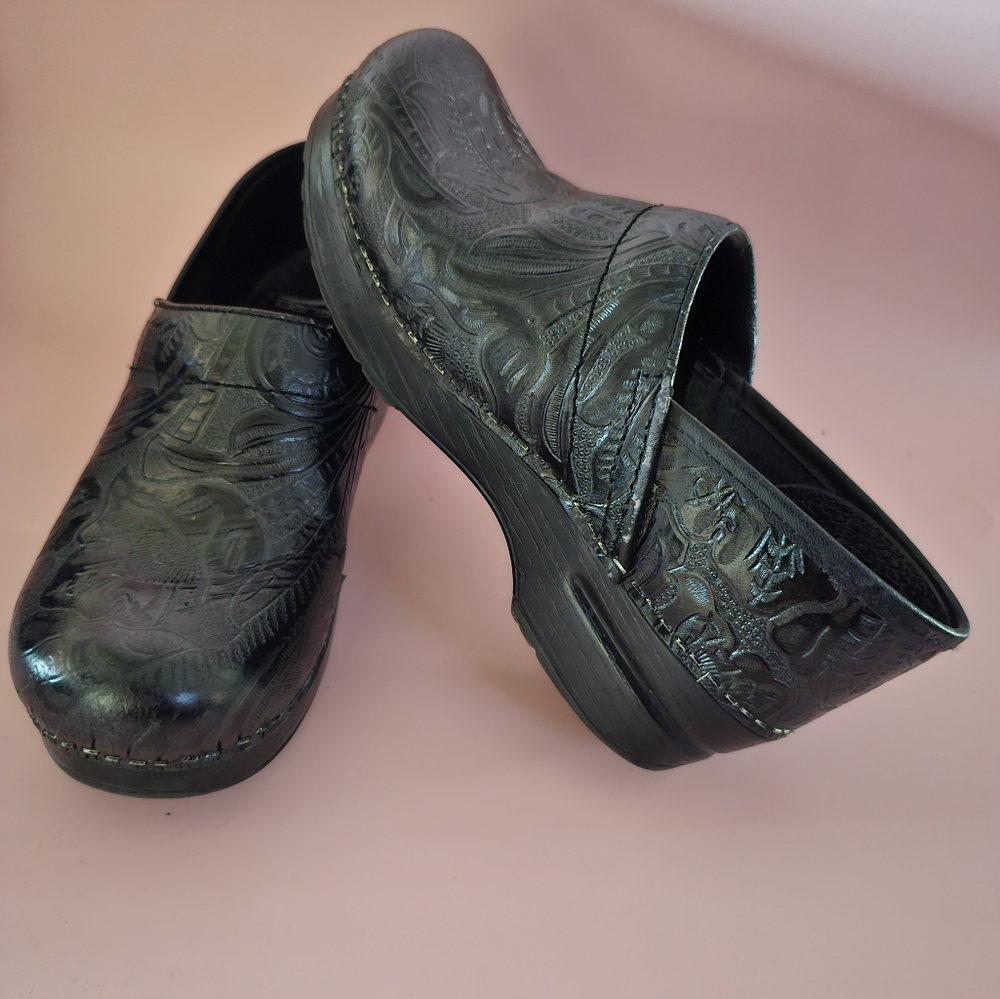 🔴Dansko Comfort Clogs (Black, 38)